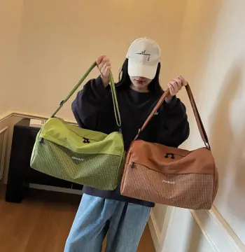 批发大容量健身瑜伽包新款短途出行李包干湿分离轻便动斜挎旅行包